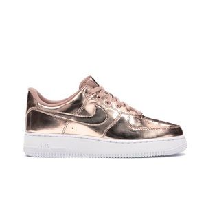 Metallic rose gold Air Force 🤩